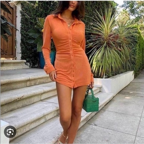 With Jean inspired ruched mini dress - Picture 5 of 5